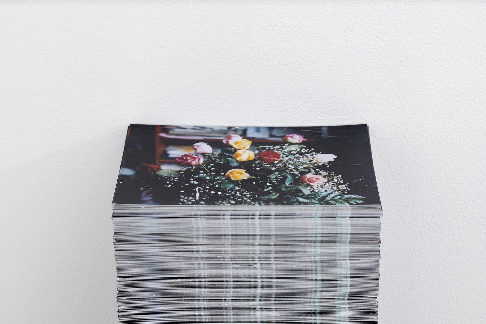 1,450 photographs of a bouquet of flowers