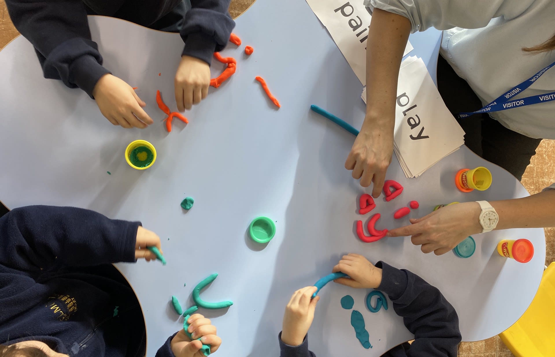 Making letter and sound shapes with Year 1 students