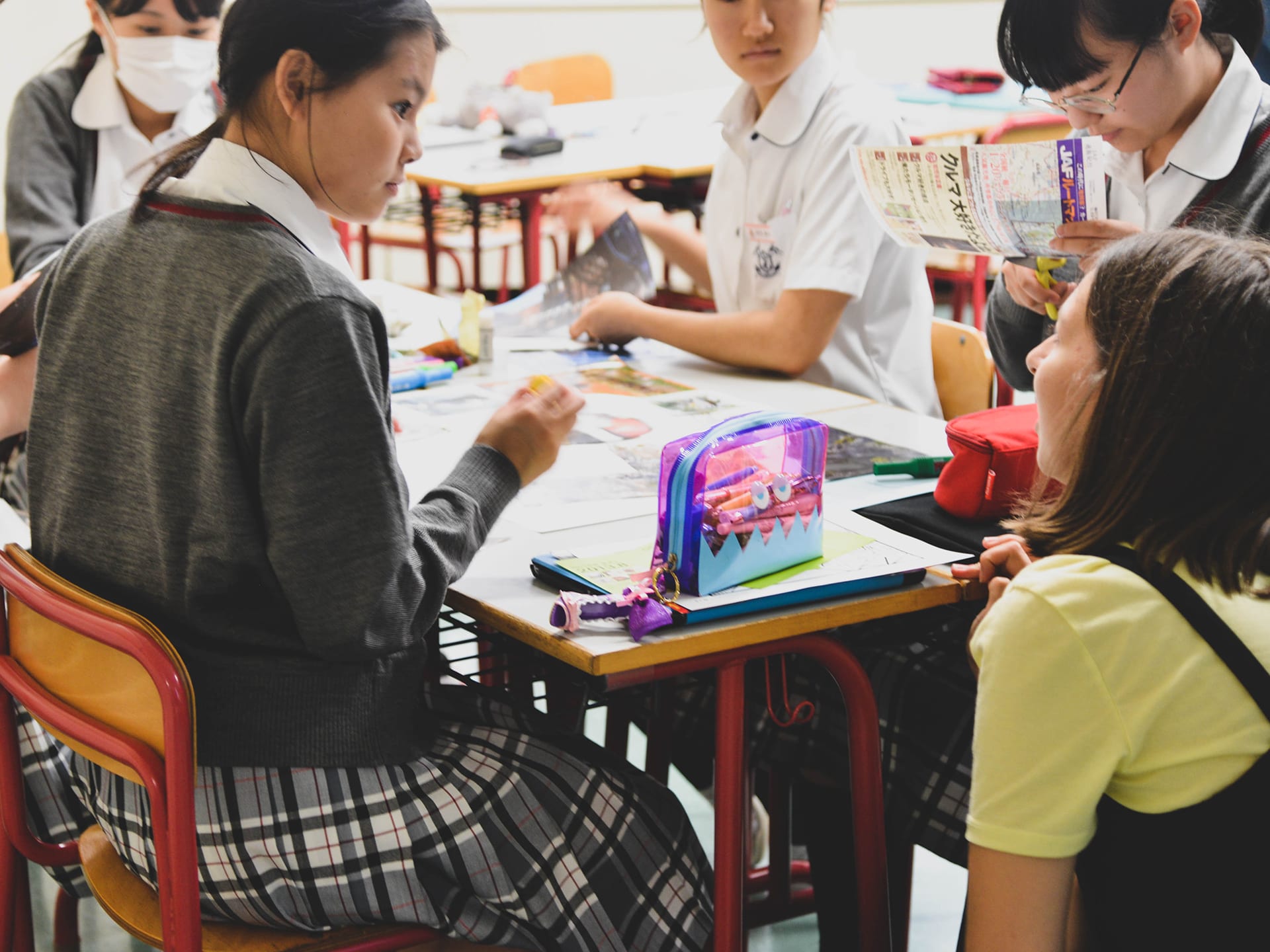 In collaboration with Keio Media Design and Fujimigaoka High School for Girls, I designed and facilitated two workshops attended by 100 high school students.