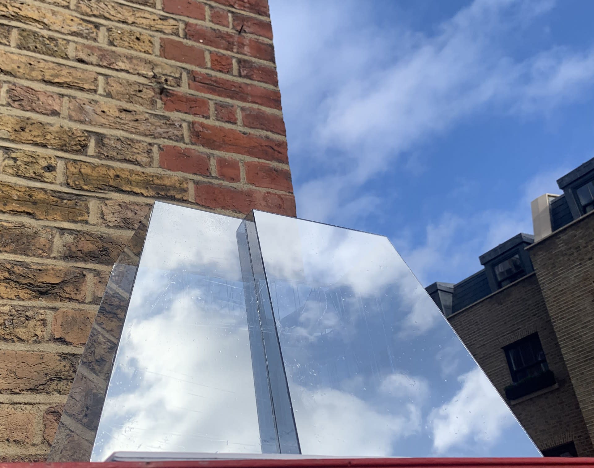 The installation in the daytime (1:15)