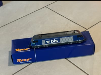 Roco H0 Modelleisenbahn Lokomotive BLS! 