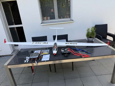 Elektrosegler ASW-28 komplett flugbereit
