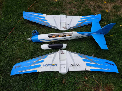 V1200 blau