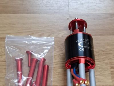 Motor, Regler, Propeller und Spinner - als Combo