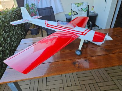 MEGA Tiefdecker SW 160cm Lipo 3-4S Prop.11x8 / 14x7