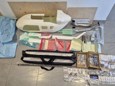Modellhubschrauber Bausatz EC145 1.8m für Turbinenmechanik