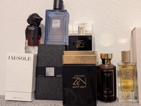 Lalique, Galleria, IM : SOLE, Shiseido Glorious Indigo, Cognac Cafe, The Dark Nun, Zen Gold Elixir