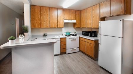 Private shower/Longterm/Decent B&B