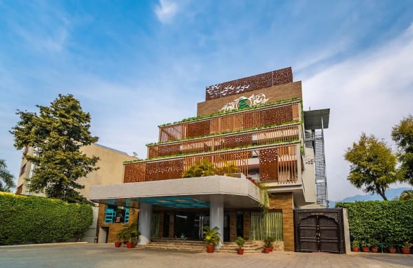 Ganga Kinare – A Riverside Boutique Hotel