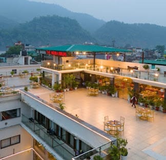 Hotel Indira Nikunj
