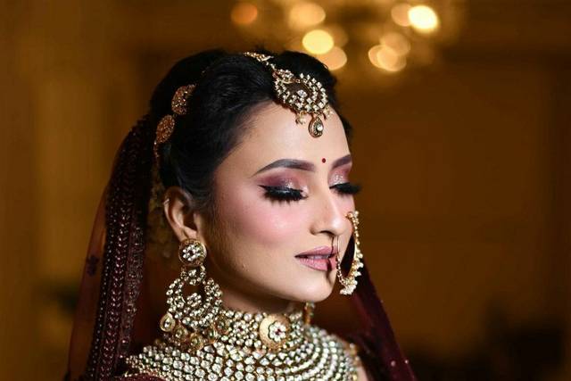 Makeup Artist Neetu Khatri Makeup Artist Neetu Khatri