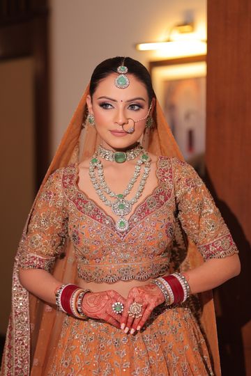 Moonlight (Mahi Makeover) - Makeup Artist Moonlight (Mahi Makeover) – Makeup Artist