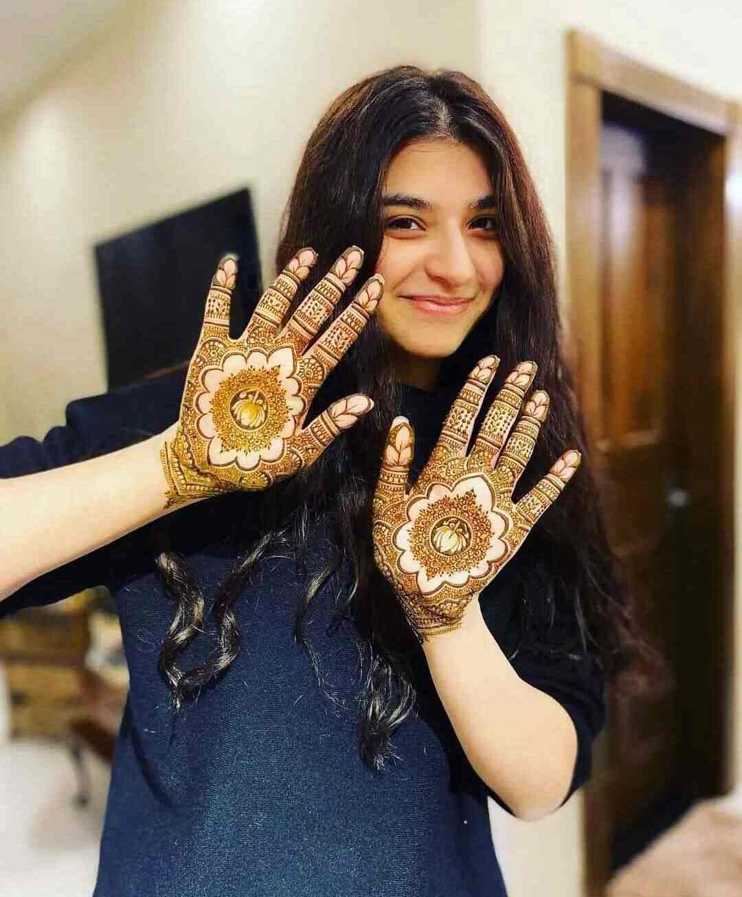 Shivam Mehandi Art
