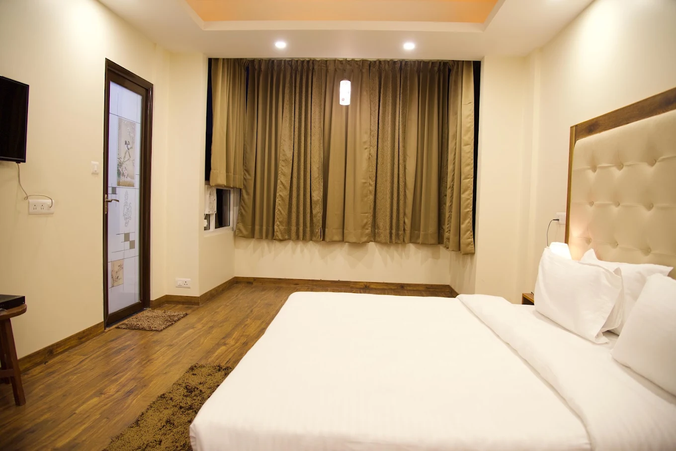 Avenue18 Resort