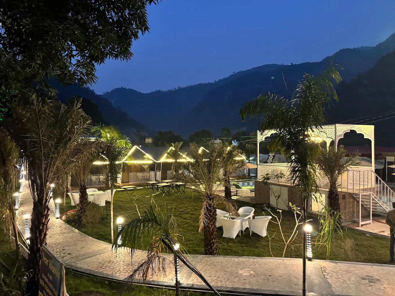 Heaven In Himalayas Luxury Hotel Heaven In Himalayas Luxury Hotel