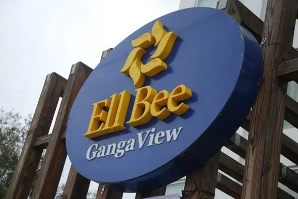 Hotel EllBee Ganga View