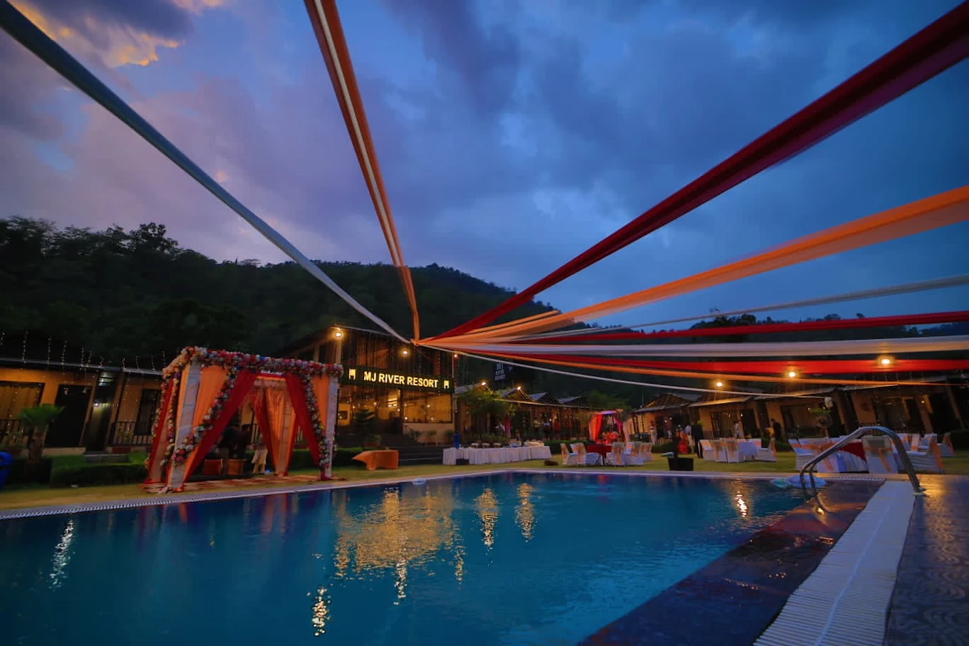 MJ River Resort by DLS Hotels