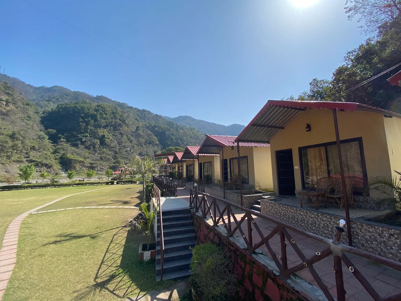 Lawn Garden of Nirvana River Resort Lawn Garden of Nirvana River Resort