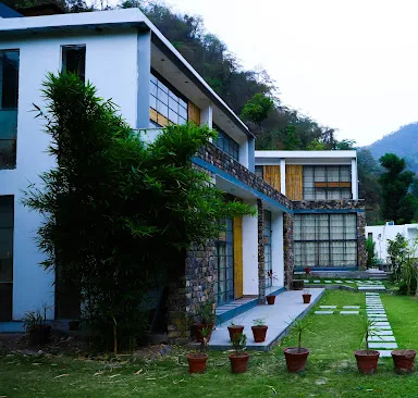 Nishantam Rishikesh Nishantam Rishikesh