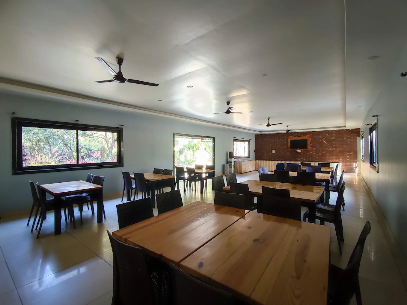 Pebbles Resort Pebbles Resort