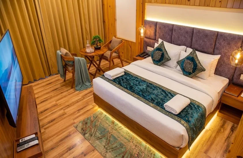Qcent Woods Resort and Spa