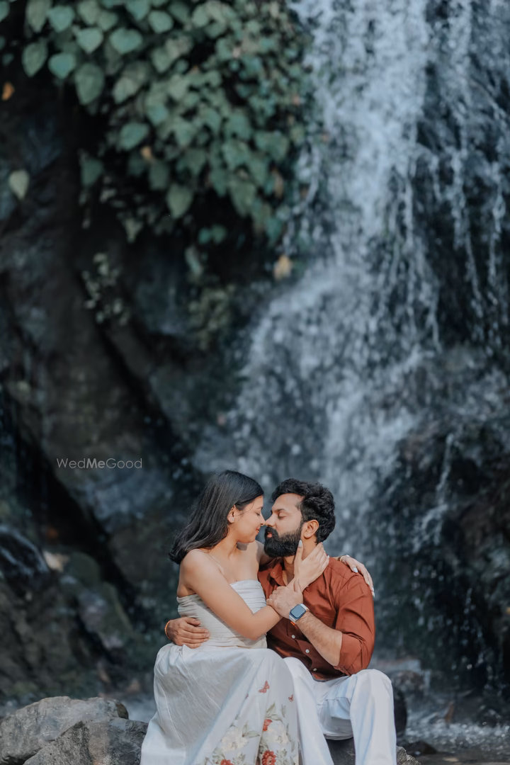 EM Photography EM Photography