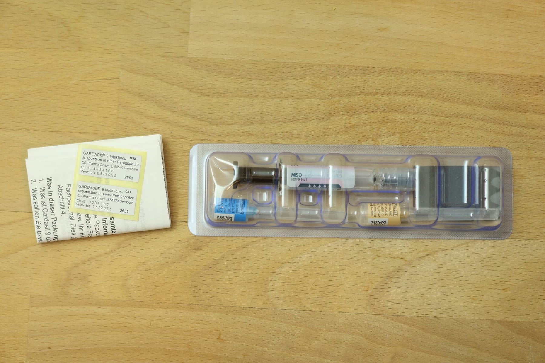 HPV vaccine box contents - representative image