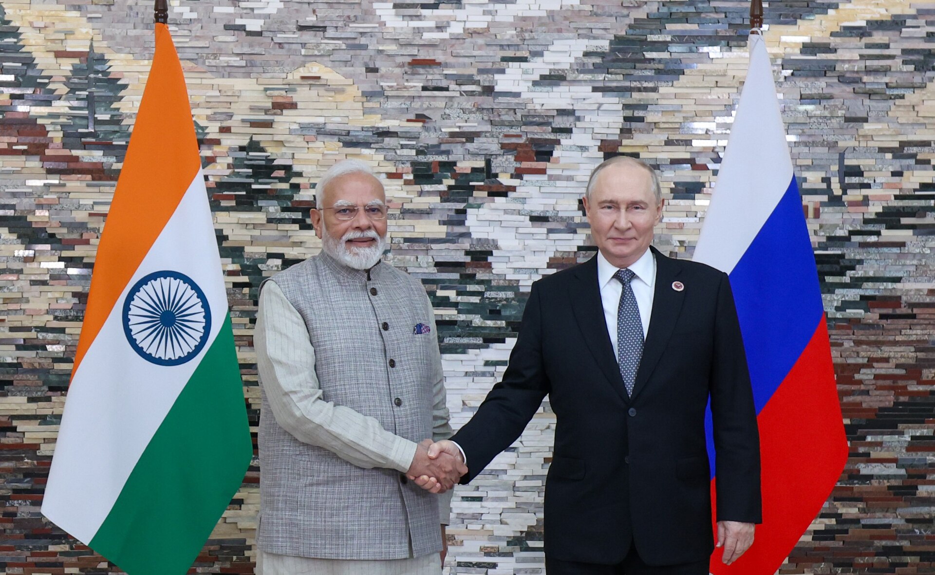 Prime Minister Narendra Modi with Russian President Vladimir Putin - file photo