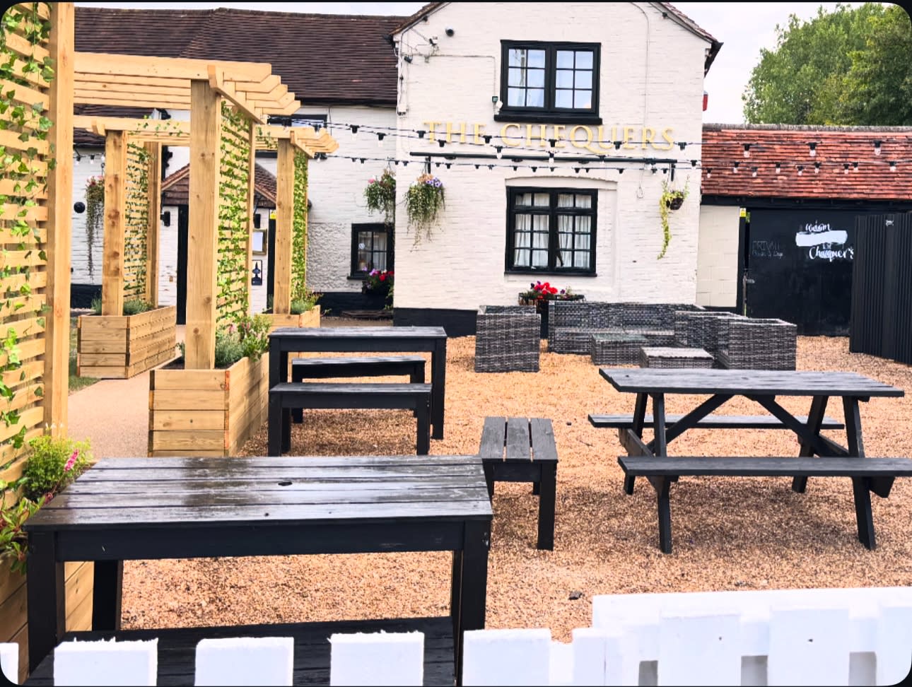 The Chequers gallery image