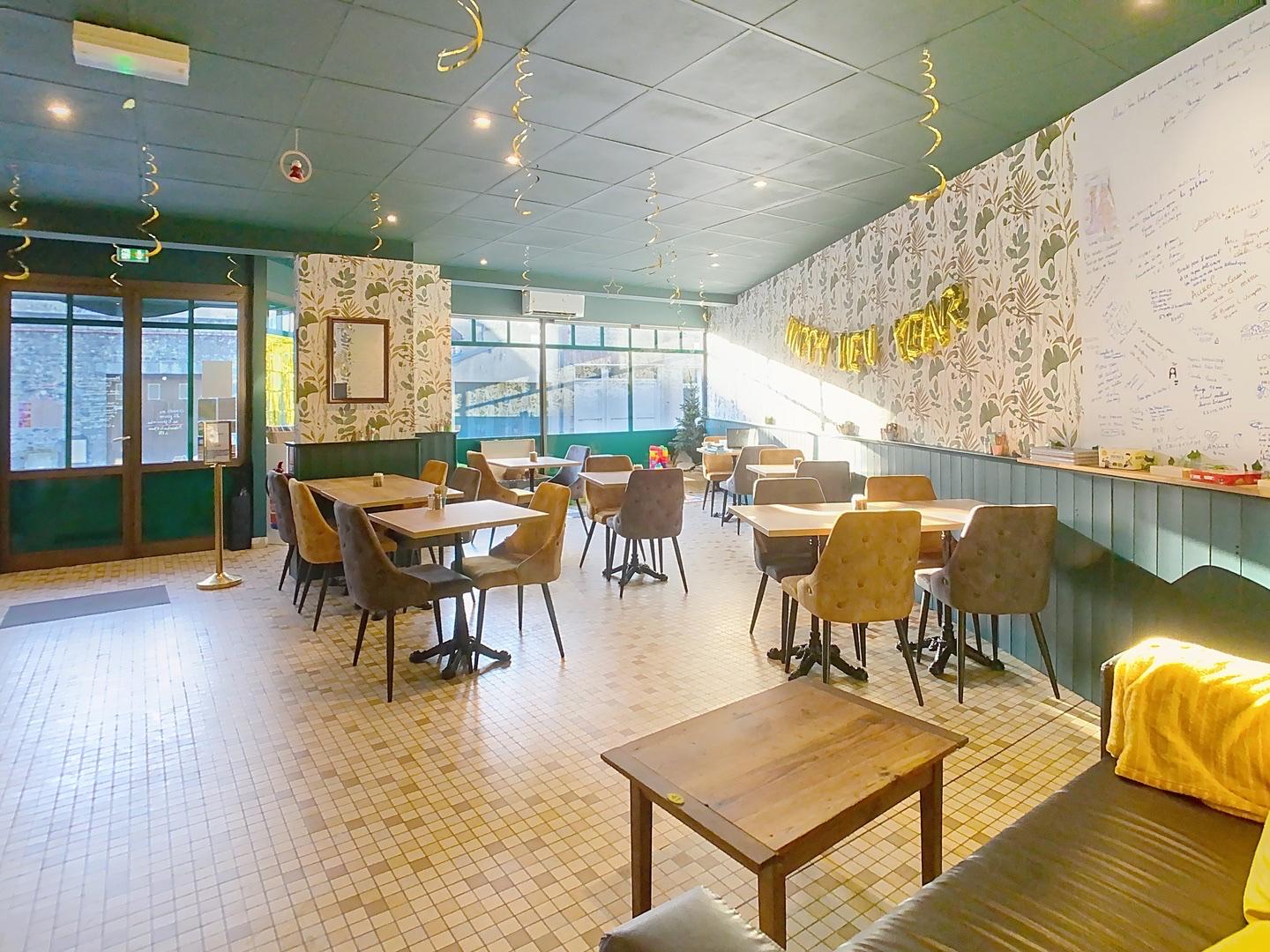 Chez Jeanne gallery image