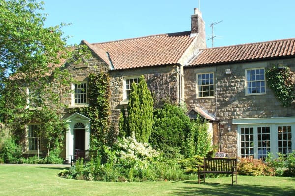 Courtyard Restaurant : EXTERIOR