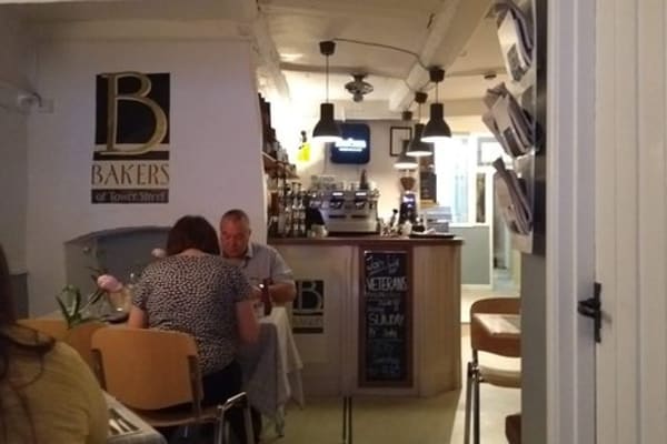 Baker's of Tower Street: INTERIOR