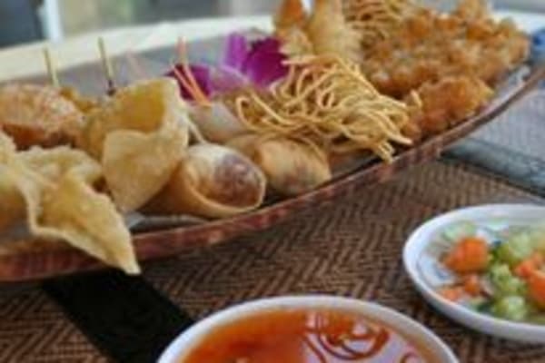 Rim Nam Thai Restaurant: DISHES