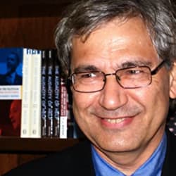 Orhan Pamuk - [object Object] author