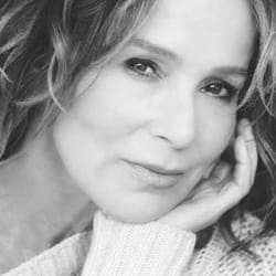 Jennifer Grey - [object Object] author