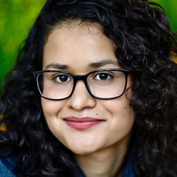 Sola Mahfouz - [object Object] author
