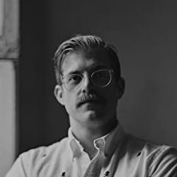 Rob Hart - [object Object] author