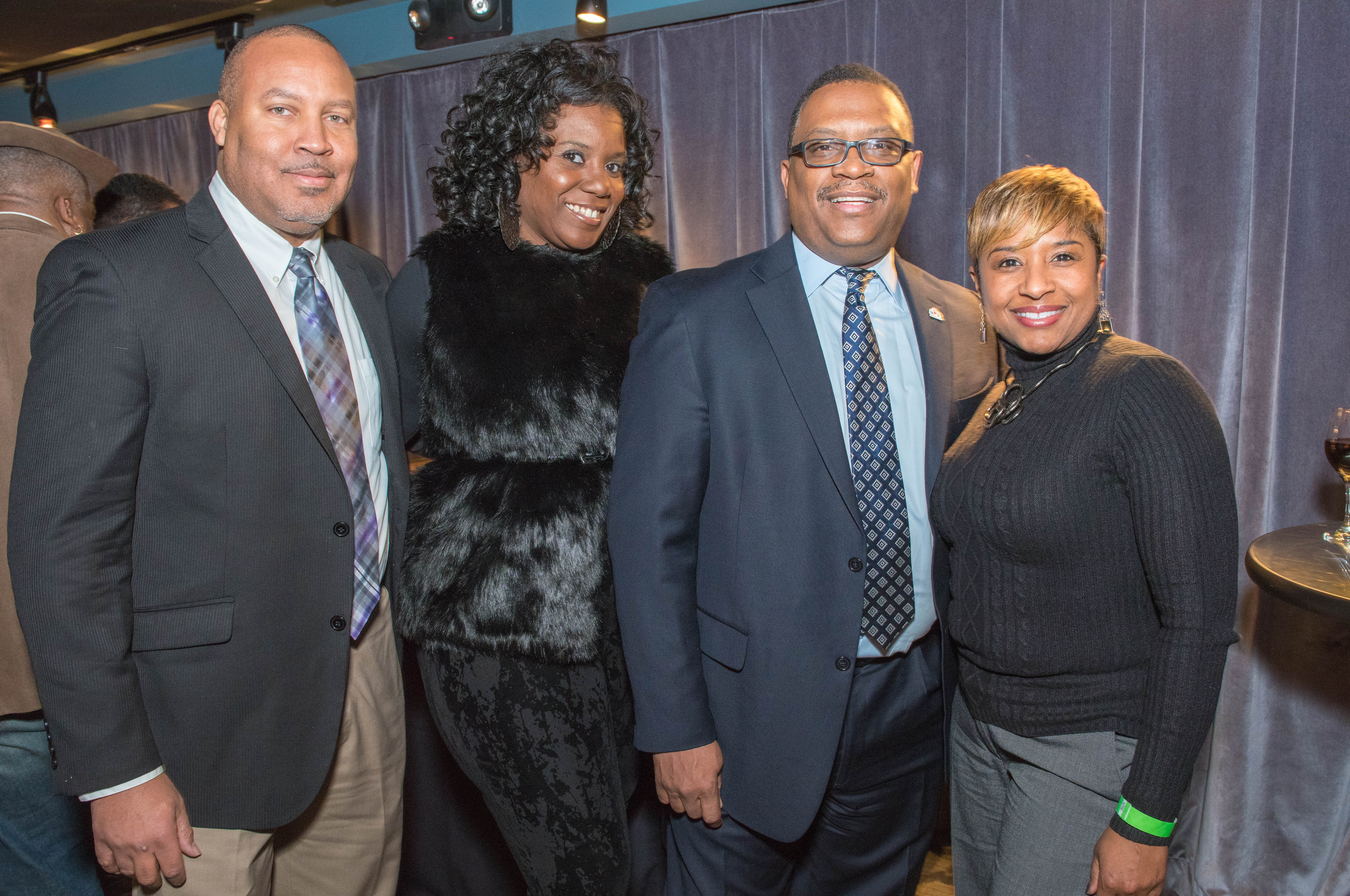 11349339_1529324130712912_2135183417_n