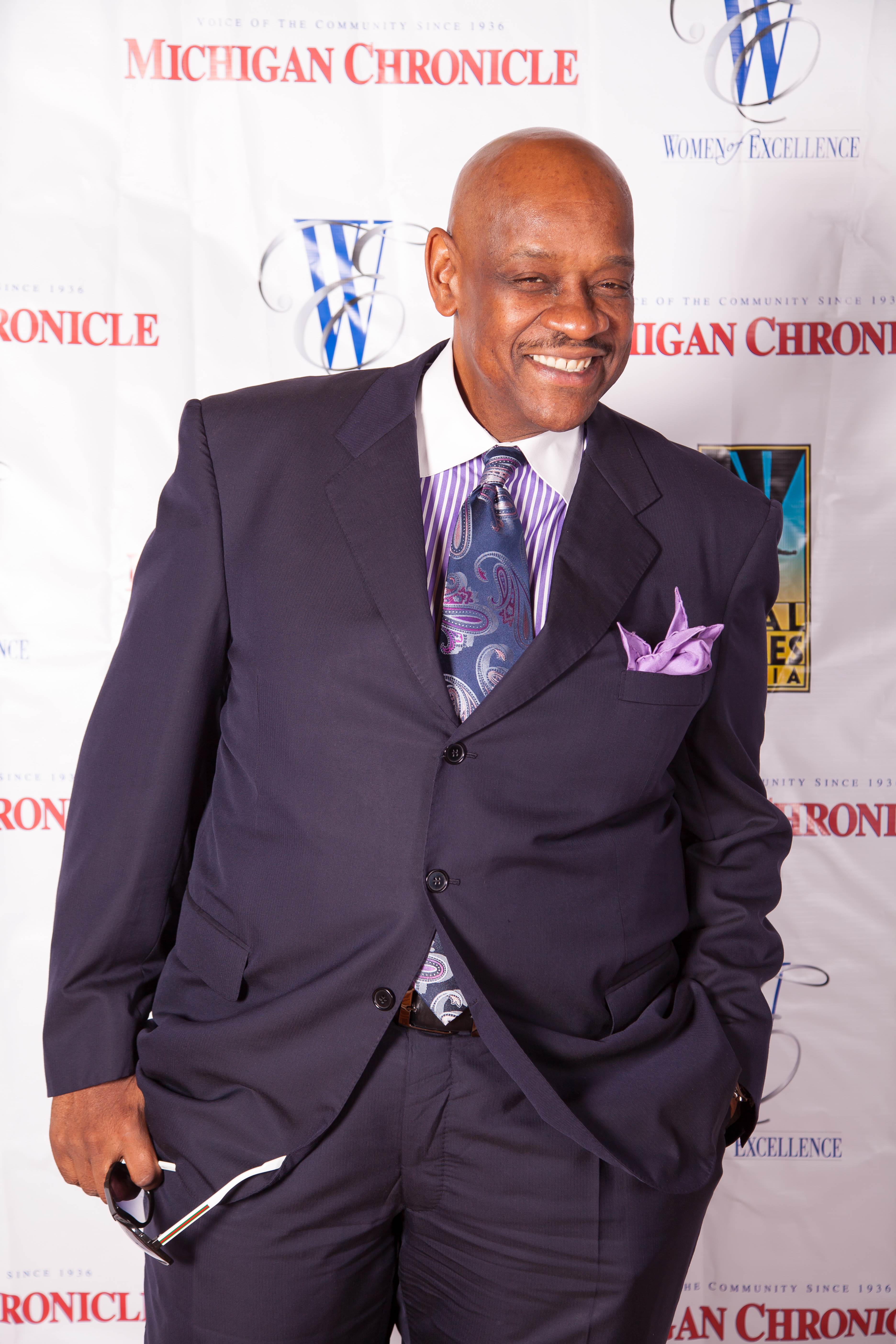 11249668_694554843981950_1921786729_n