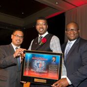 chrisbrownoutside-550x552