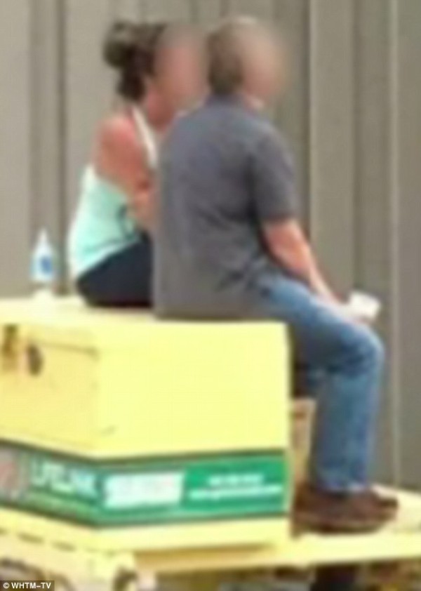 U-S-Marshal-and-woman-sitting-e1436757561514