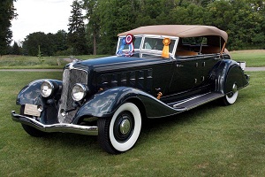 Chrysler_Imperial_Dual_Cowl_Phaeton.jpg