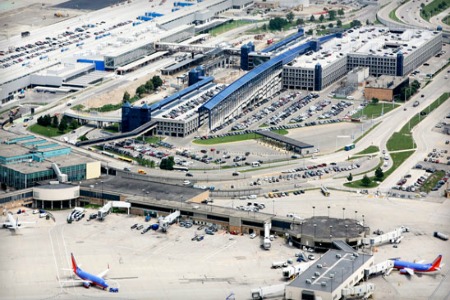 bus from detroit metro airport to bay city michigan