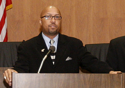 charles-pugh-detroit-counciljpg-fce758e06ad2dd52_large.jpg
