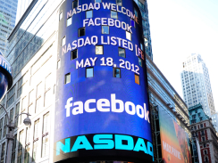 facebook-nasdaq-times-sq 244x183