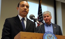 Harvey Hollins_Assc._Press_File_web