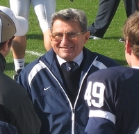 Joe Paterno_Sideline_PSU-Illinois_2006
