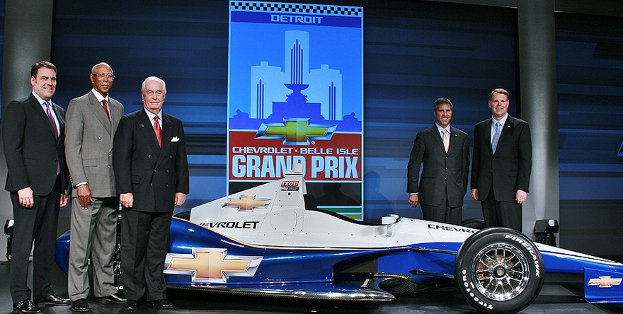 VIPs and_Car_910-101211