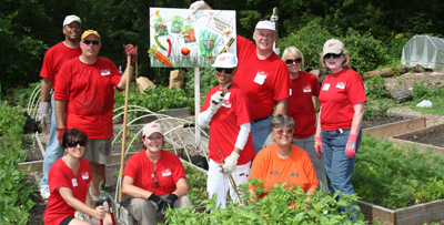 400Gardening-complete