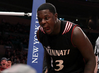 380pxBig_East_Basketball_1383-1